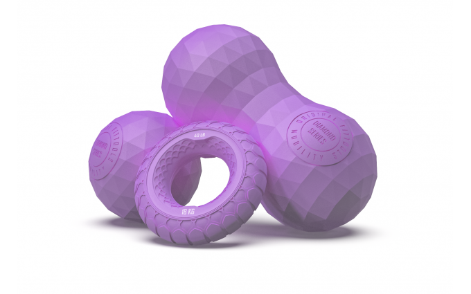 Набор из двух массажных мячей с кистевым эспандером пурпурный Набор из двух массажных мячей с кистевым эспандером пурпурный